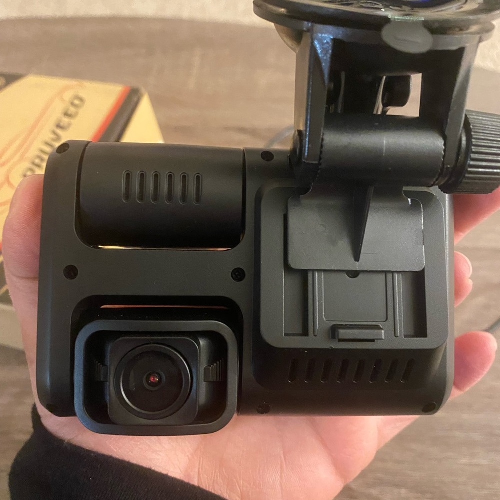Pruveeo dash camera